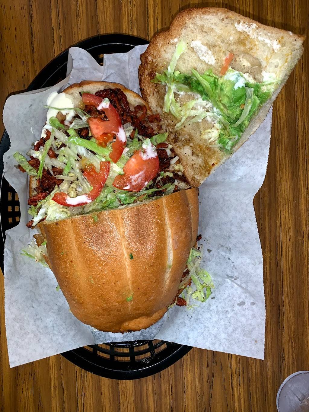 Taqueria Mundos | restaurant | 1441, 675 Danielsville Rd, Athens, GA 30601, USA | 7068503235 OR +1 706-850-3235