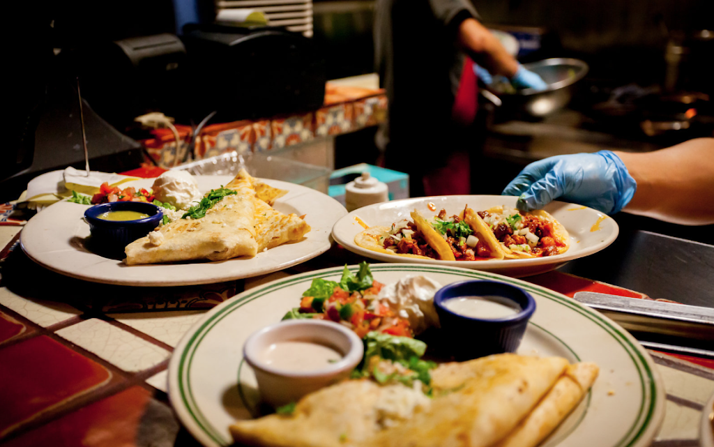 Laredos Grill | restaurant | 555 Aloha St, Seattle, WA 98109, USA | 2062181040 OR +1 206-218-1040