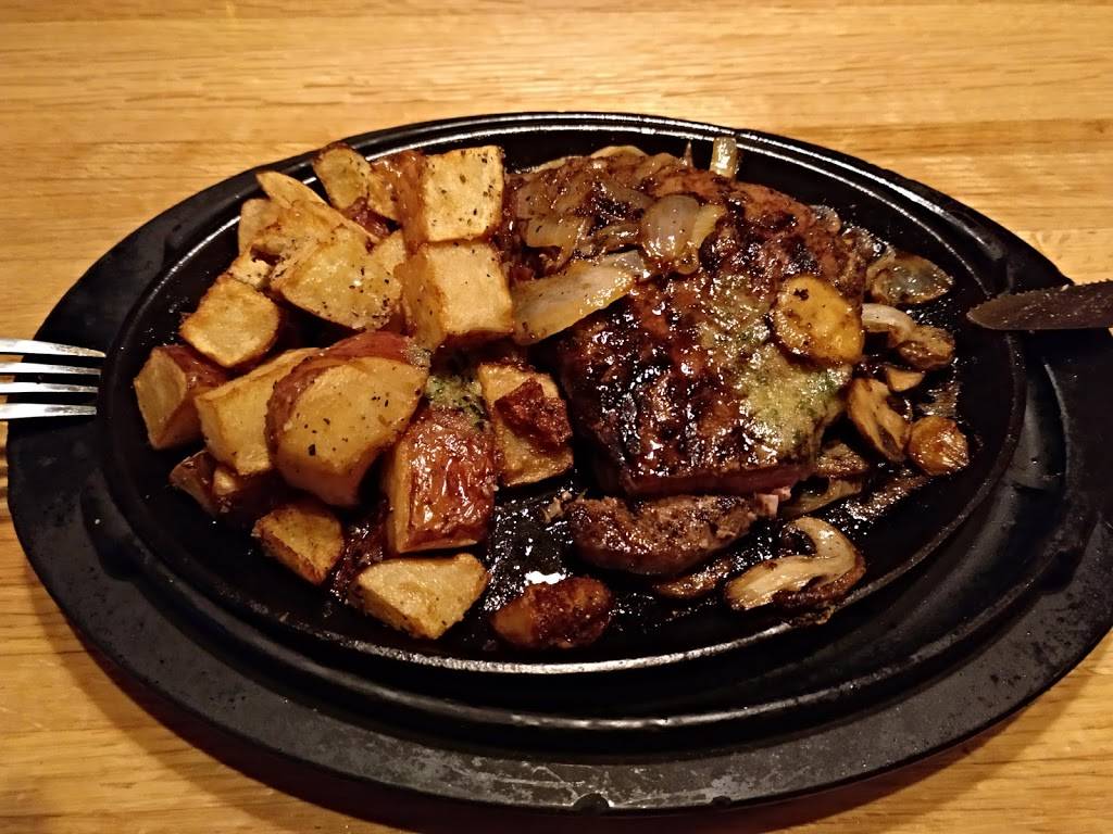 Applebees Grill + Bar | restaurant | 5664 Crawfordsville Rd, Speedway, IN 46224, USA | 3172478222 OR +1 317-247-8222