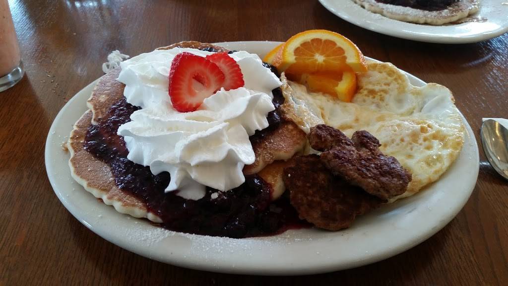 Vault Cafe & Restaurant | meal takeaway | 3250 Adeline St, Berkeley, CA 94703, USA | 5105959600 OR +1 510-595-9600