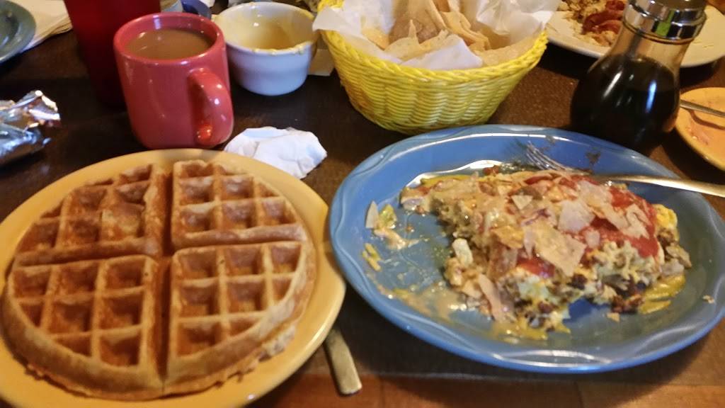 El Mexicano Grill | restaurant | 1307 TX-230 Loop, Smithville, TX 78957, USA | 5122372226 OR +1 512-237-2226