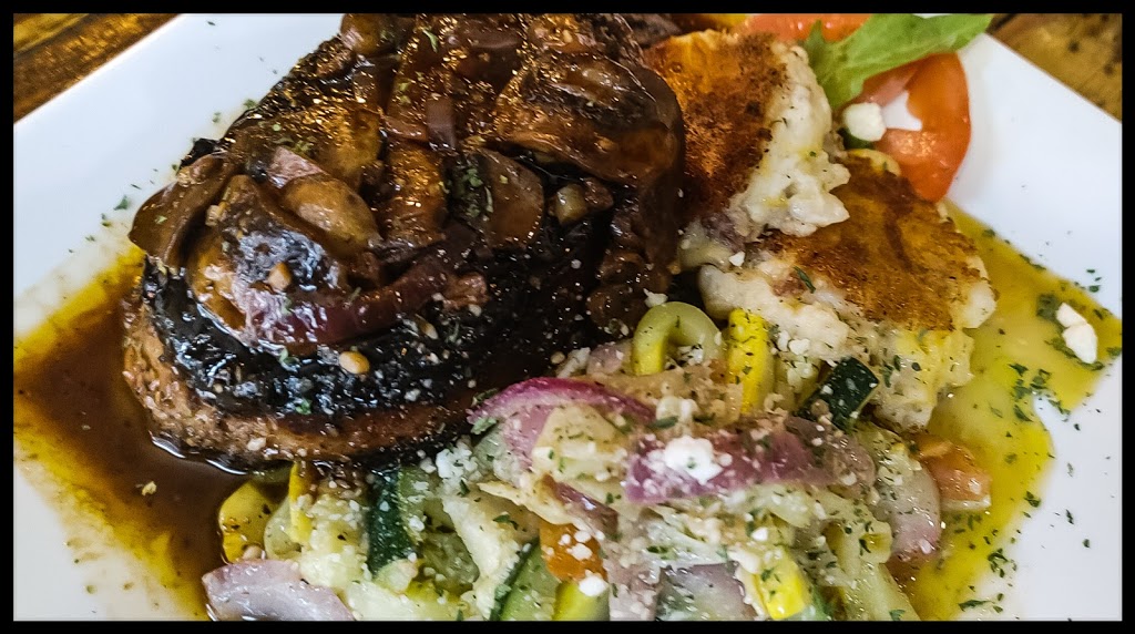 Maghees Grill On the Hill | restaurant | 3607 Old Shell Rd, Mobile, AL 36608, USA | 2514458700 OR +1 251-445-8700