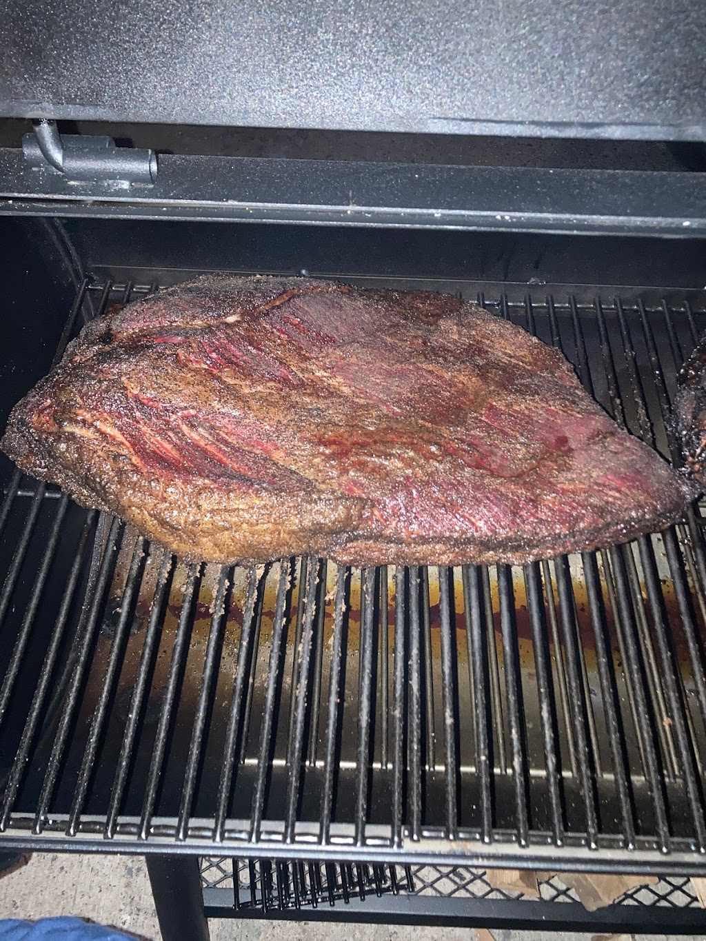 The Smokers Room | restaurant | 782 E 51st St, Brooklyn, NY 11203, USA | 8322606990 OR +1 832-260-6990