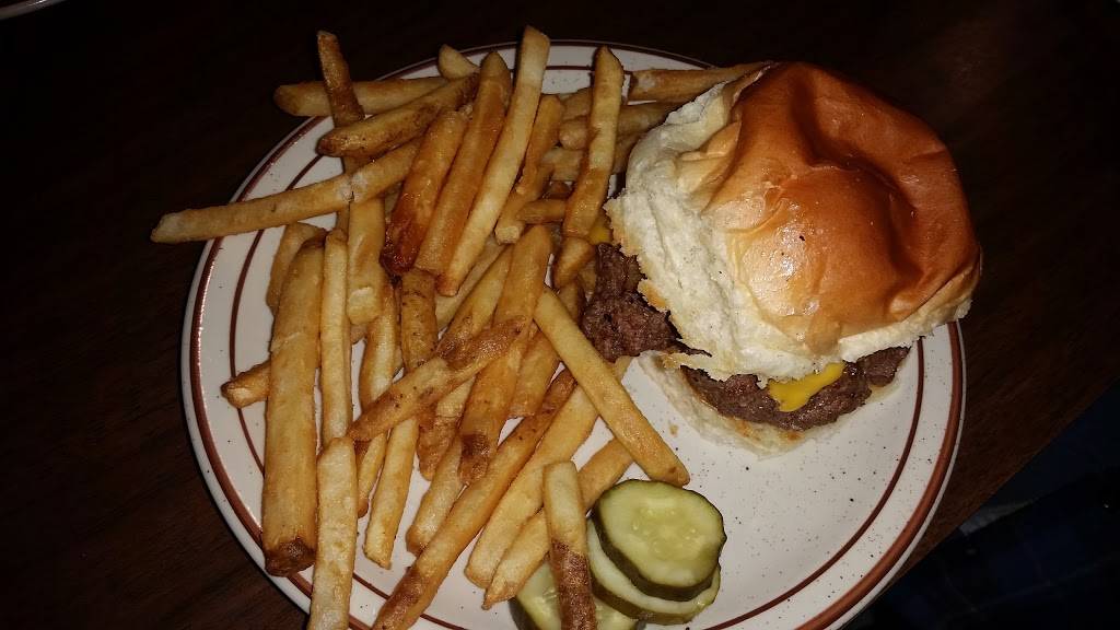 Alborn Tavern | restaurant | 8268, 8506 Swan Lake Rd, Alborn, MN 55702, USA | 2183485197 OR +1 218-348-5197