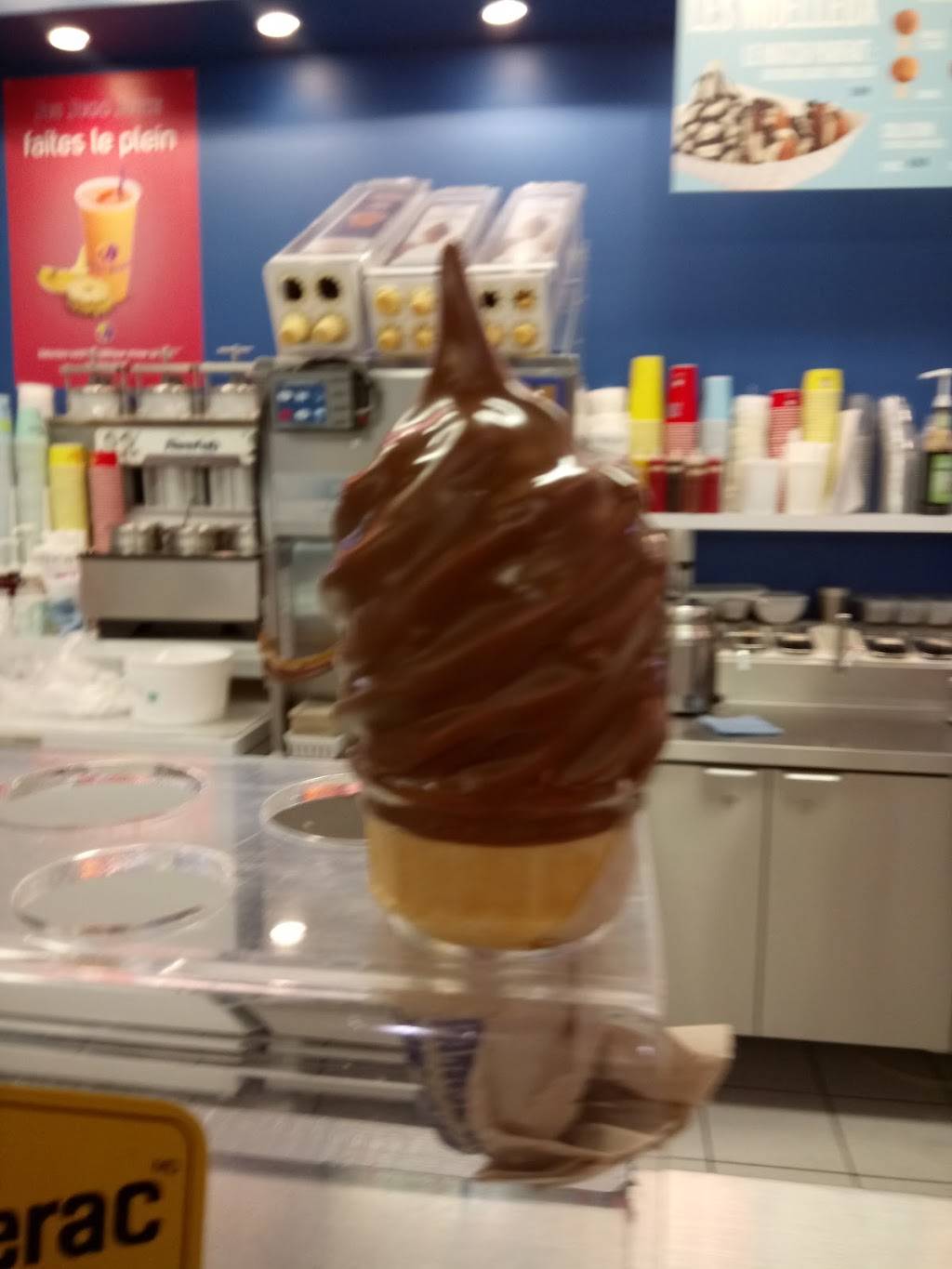 La Crémière | restaurant | 3333 Rue du Carrefour, Québec, QC G1C 5R9, Canada | 4186604222 OR +1 418-660-4222