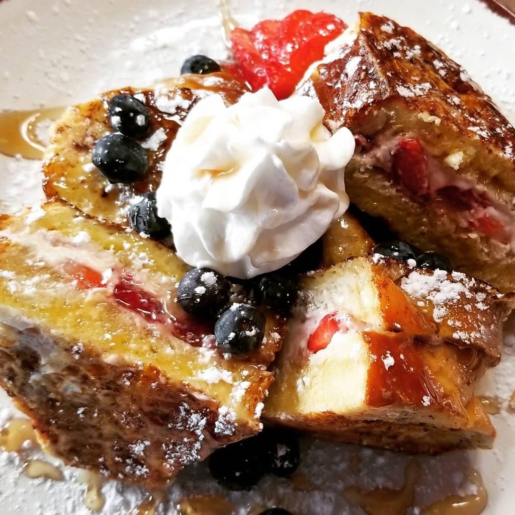 The Garrett House | restaurant | 4352 Soco Rd, Maggie Valley, NC 28751, USA | 8289441004 OR +1 828-944-1004