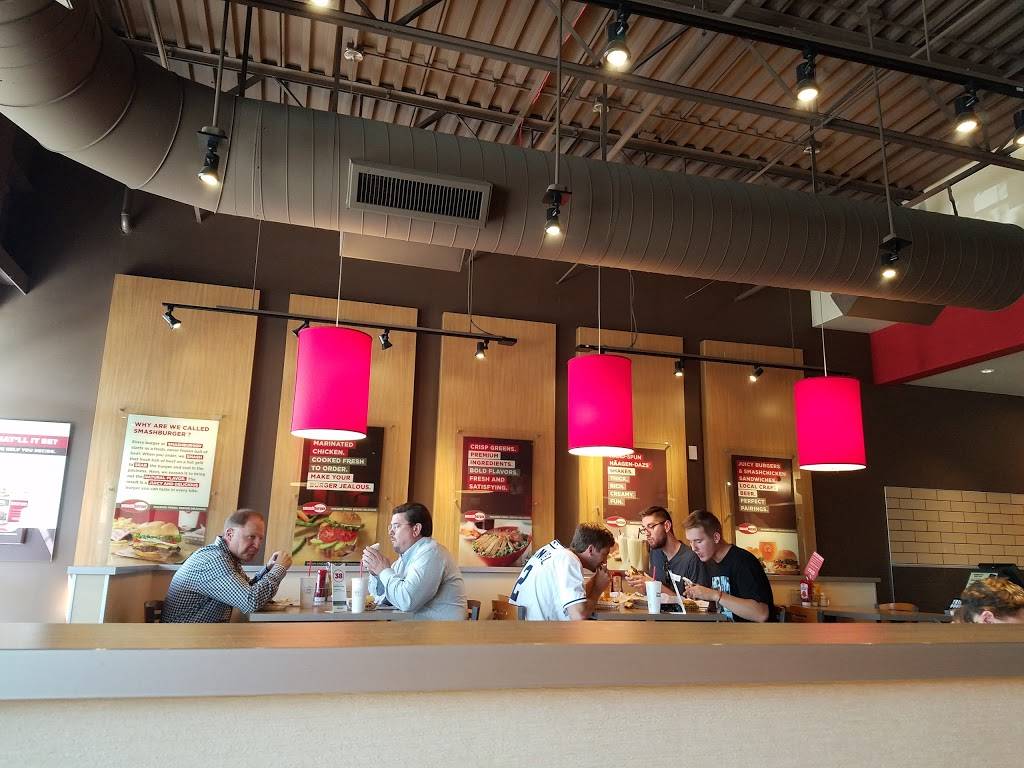 Smashburger | restaurant | 7740 W Alameda Ave ste b, Lakewood, CO 80226, USA | 3032178441 OR +1 303-217-8441