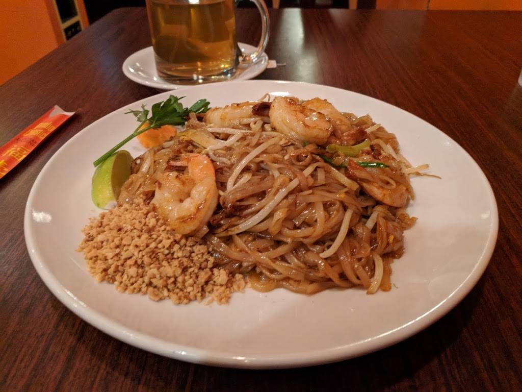 Banana Blossom | restaurant | 2800 Clinton Ave, Cleveland, OH 44113, USA | 2166965529 OR +1 216-696-5529