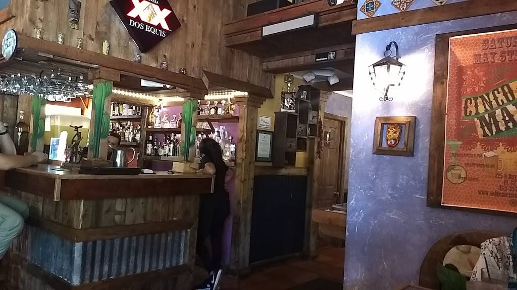 Sol De Mexico | restaurant | 125 N Bay St, Eustis, FL 32726, USA | 3523570259 OR +1 352-357-0259