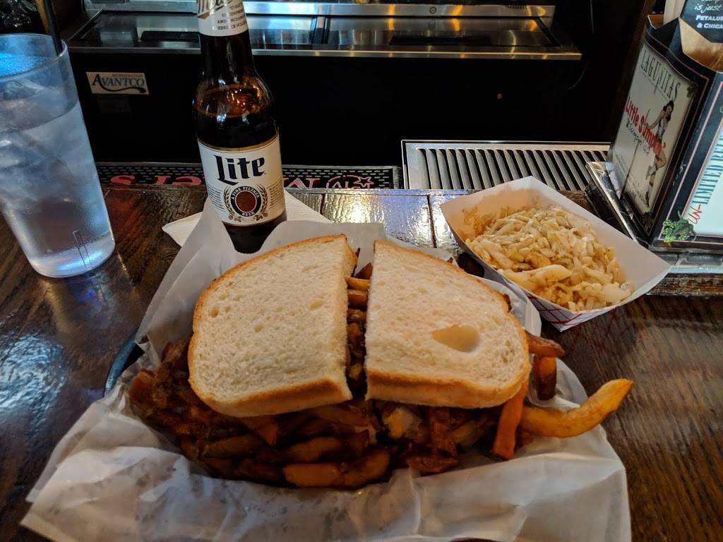 Luckys Sandwich Co. | restaurant | 3472 N Clark St, Chicago, IL 60657, USA | 7735490665 OR +1 773-549-0665