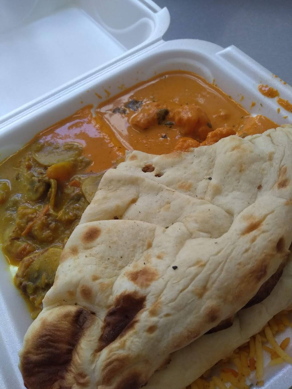 Curry In A Hurry | restaurant | 1103 Grand Blvd #125, Kansas City, MO 64106, USA | 8165691595 OR +1 816-569-1595
