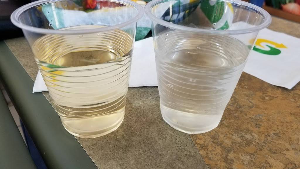 Subway | restaurant | #A, 1333 Route de lAéroport, LAncienne-Lorette, QC G2G 1G5, Canada | 4188775641 OR +1 418-877-5641