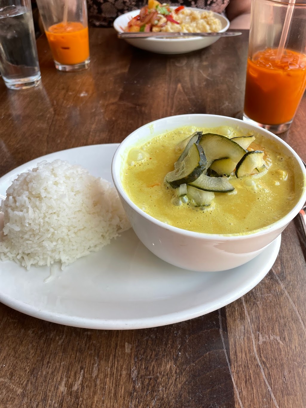 Kindee Thai Restaurant | restaurant | 719 S 2nd St, Minneapolis, MN 55401, USA | 6124658303 OR +1 612-465-8303