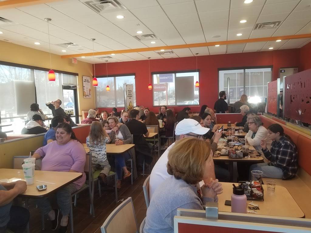 Del Taco | restaurant | 9637 E 71st St, Tulsa, OK 74133, USA | 5393671595 OR +1 539-367-1595