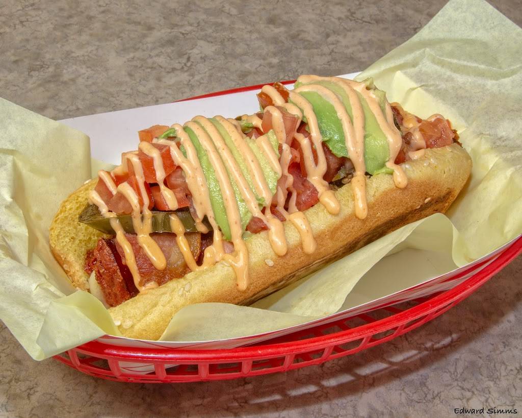 El TacoDoggy | restaurant | 883 E Foothill Blvd, Rialto, CA 92376, USA | 9098205810 OR +1 909-820-5810