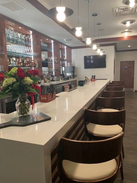 Zenola | restaurant | 132 Branch Rd SE, Vienna, VA 22180, USA | 5714075203 OR +1 571-407-5203