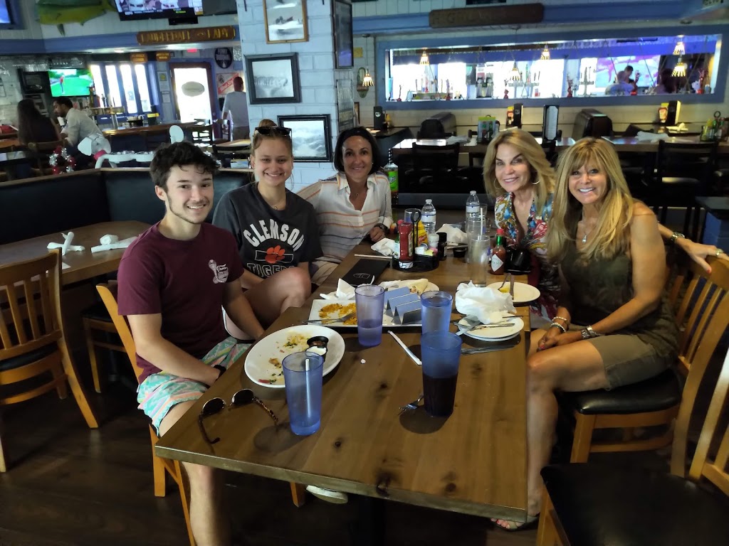 The DownTowner | restaurant | 10 S New River Dr E, Fort Lauderdale, FL 33301, USA | 9544639800 OR +1 954-463-9800