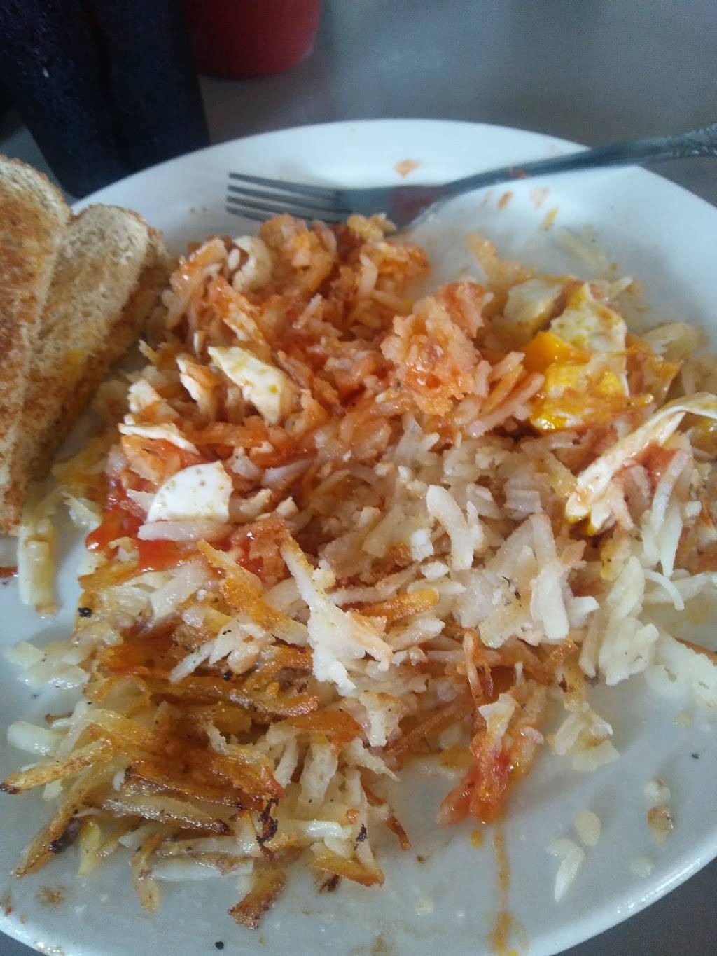 Corner Cafe | restaurant | 170 Beadle Lake Rd, Battle Creek, MI 49014, USA | 2699648093 OR +1 269-964-8093