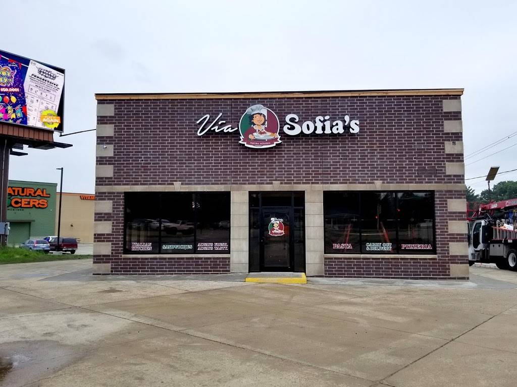 Via Sofias - Cedar Falls | restaurant | 5312 University Ave, Cedar Falls, IA 50613, USA | 3192428074 OR +1 319-242-8074