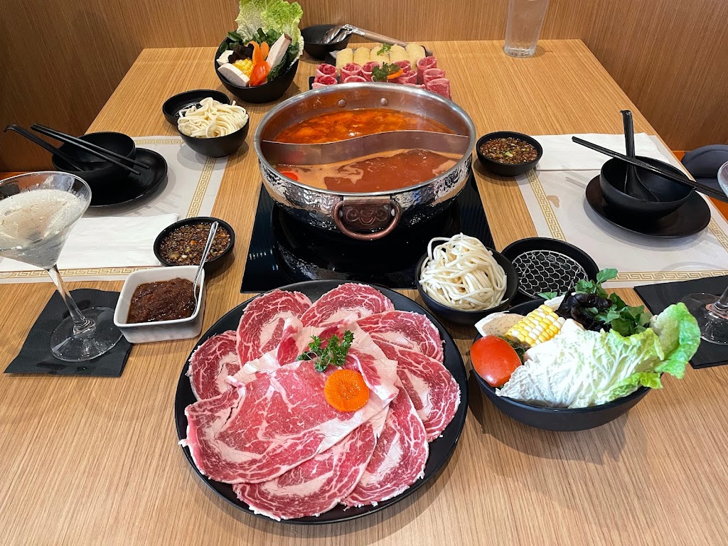Shiki Shabu Shabu | restaurant | 342 Moody St, Waltham, MA 02453, USA | 7814722612 OR +1 781-472-2612