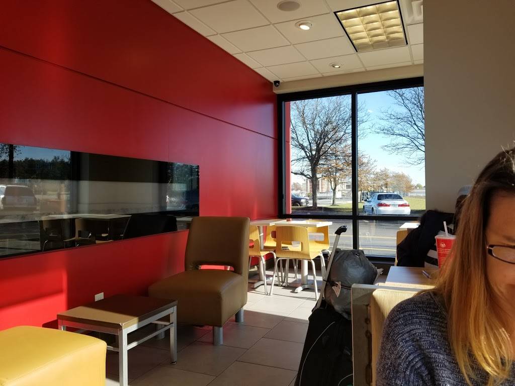 Wendys | restaurant | 3906 Morse Rd, Columbus, OH 43219, USA | 6144781502 OR +1 614-478-1502