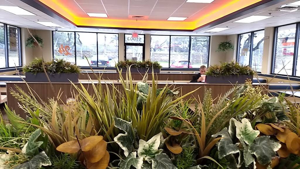 Whataburger | restaurant | 11003 NW Military Hwy, San Antonio, TX 78231, USA | 2104081749 OR +1 210-408-1749