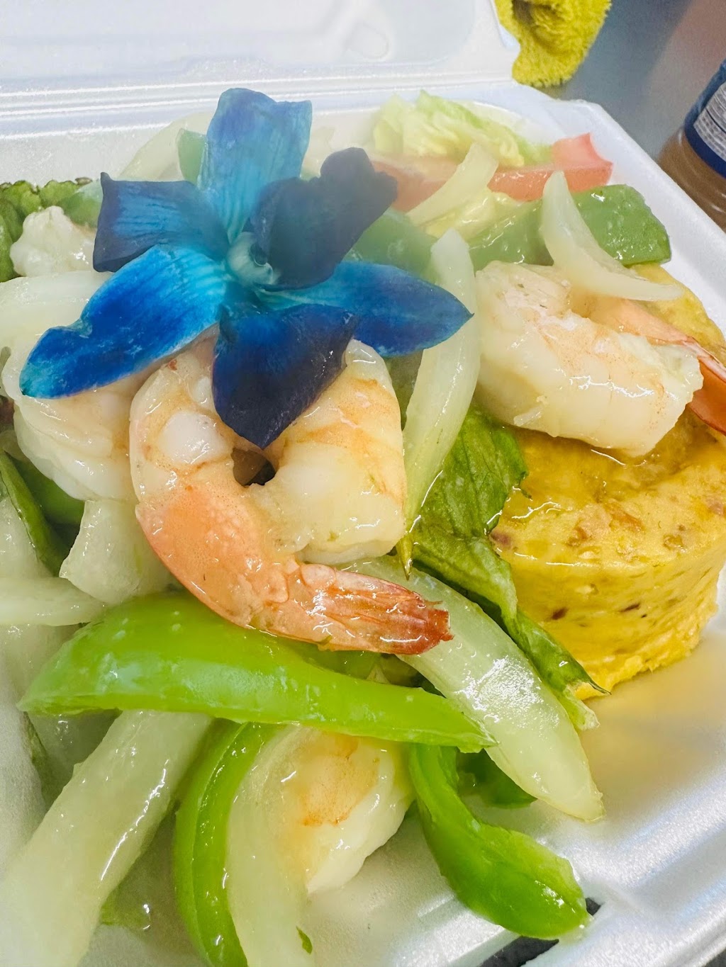 Chino Criollo | restaurant | 98 Kenmore St, Harrisonburg, VA 22801, USA | 5402144158 OR +1 540-214-4158