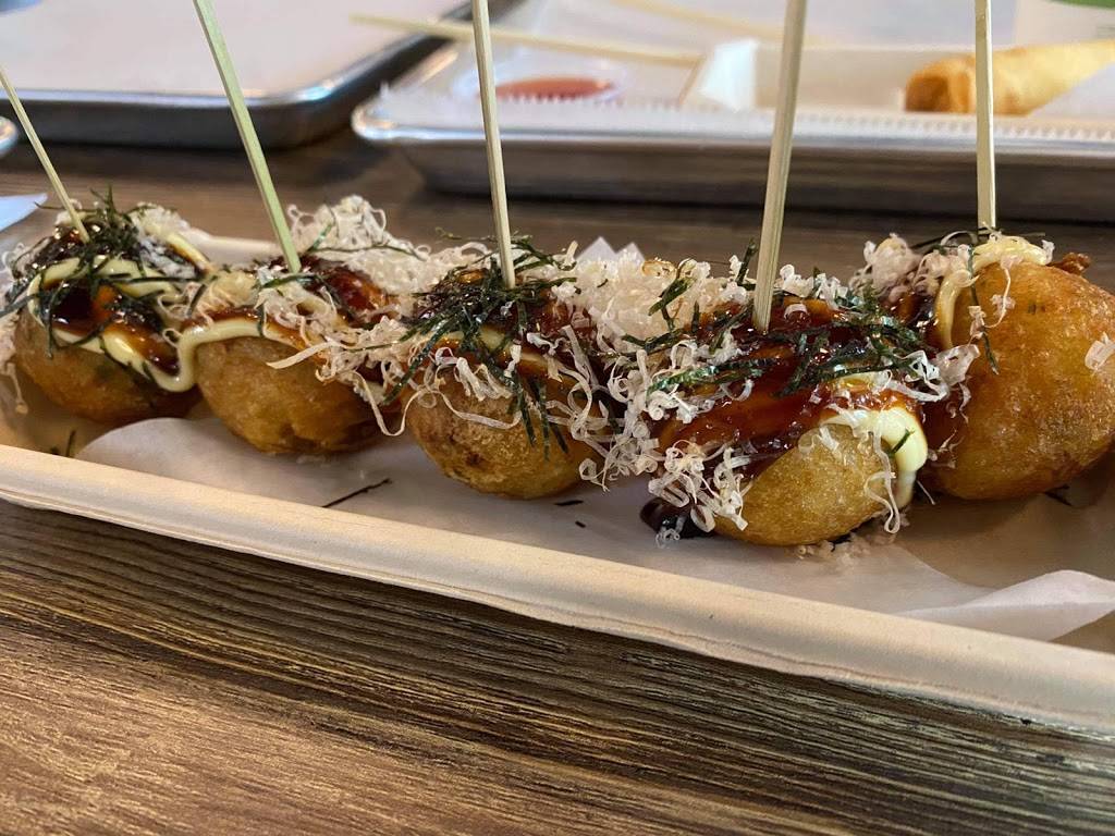 Budi’s Sushi Two-Go | restaurant | 1432 Dunwoody Village Pkwy, Dunwoody, GA 30338, USA | 4702688478 OR +1 470-268-8478