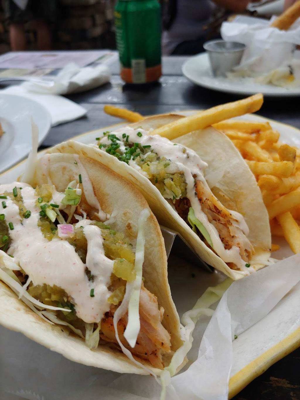 Owens Fish Camp | restaurant | 516 Burns Ct #7030, Sarasota, FL 34236, USA | 9419516936 OR +1 941-951-6936