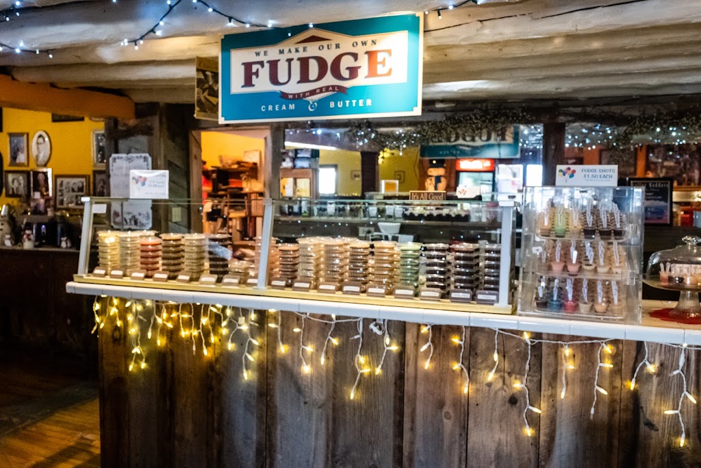 All-Gon Restaurant & Pizzeria | restaurant | 319 Beaubien Ave, Fort Garland, CO 81133, USA | 7193792222 OR +1 719-379-2222