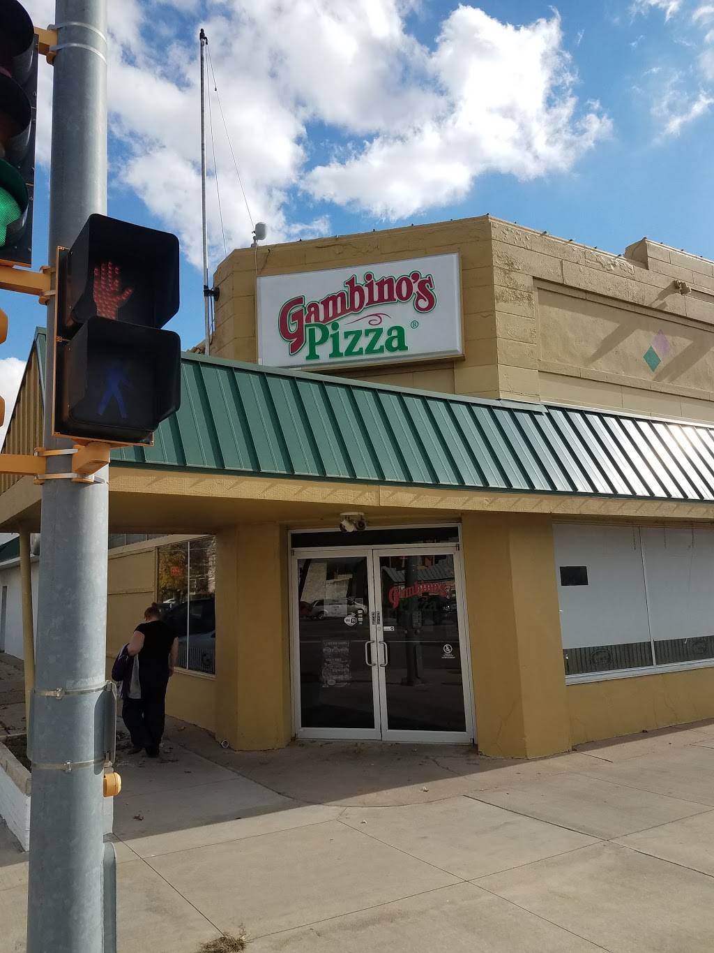 Gambinos Pizza | meal delivery | 1400 Main St, Winfield, KS 67156, USA | 6202292278 OR +1 620-229-2278
