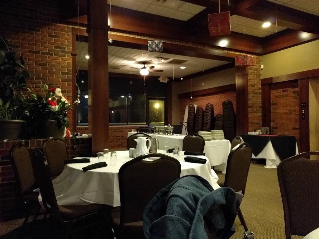 G. Subus Leather Bottle | restaurant | 20300 Farmington Rd, Livonia, MI 48152, USA | 2484742420 OR +1 248-474-2420