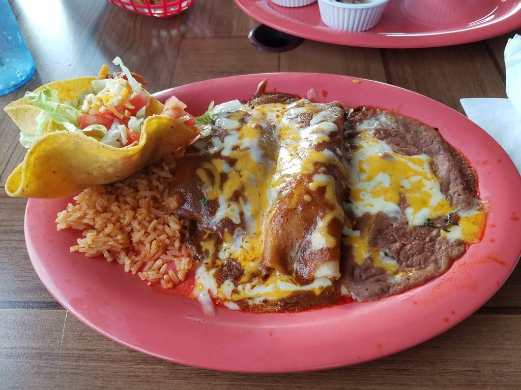 El Carambas | restaurant | 1503 12th St SE, Rochester, MN 55904, USA | 5072813104 OR +1 507-281-3104