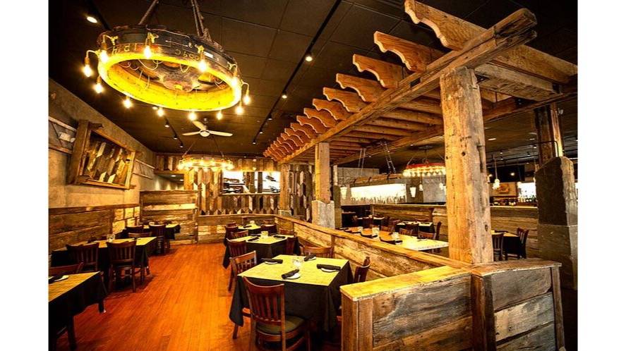 Burntwood Tavern | restaurant | 10035 Gulf Center Dr #F110, Fort Myers, FL 33913, USA | 2392884068 OR +1 239-288-4068