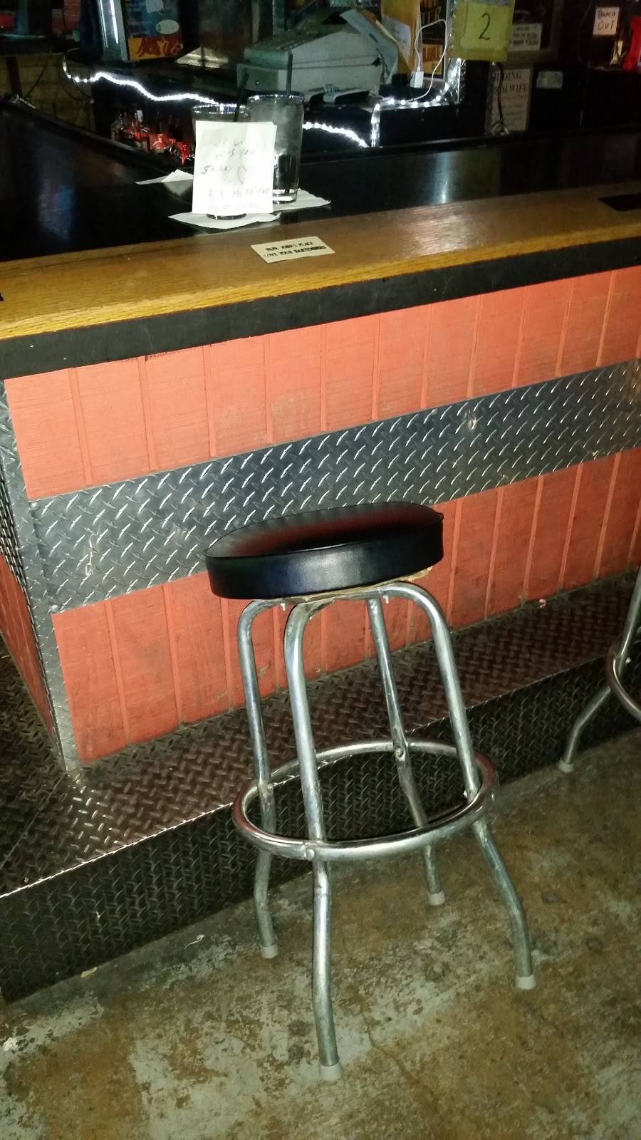 Steel Horse Saloon | restaurant | 1818 W Bell Rd, Phoenix, AZ 85023, USA | 6029428778 OR +1 602-942-8778