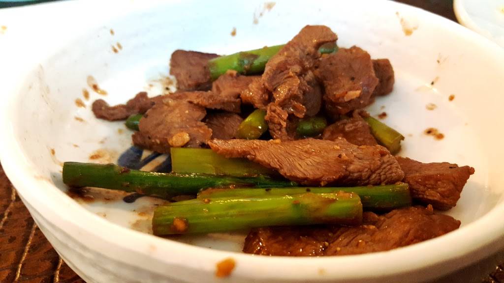 Fumi Japanese Restaurant | restaurant | 24271 Novi Rd, Novi, MI 48375, USA | 2484657100 OR +1 248-465-7100