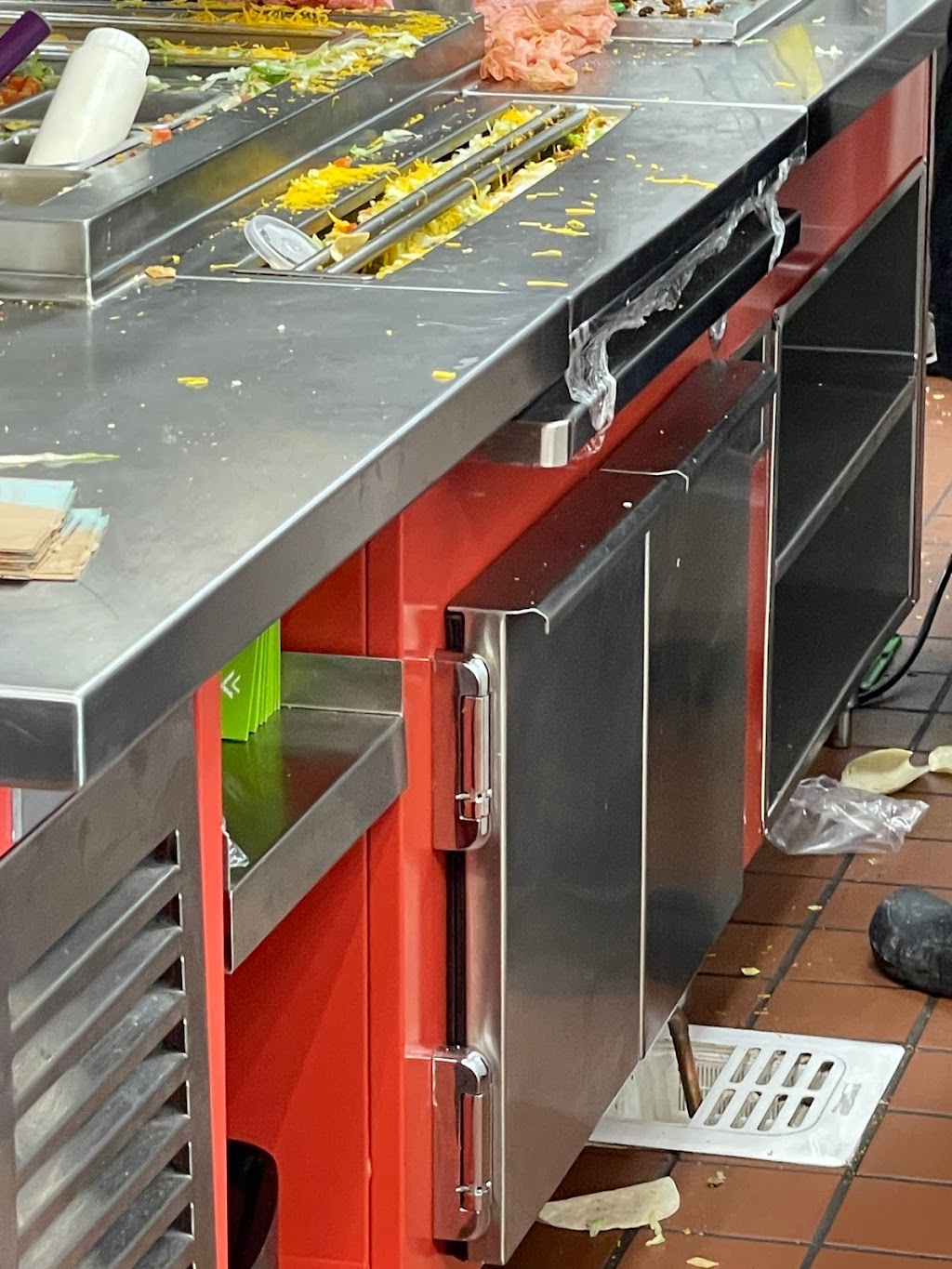 Del Taco | restaurant | 1517 Blue Oaks Blvd, Roseville, CA 95747, USA | 9167971518 OR +1 916-797-1518