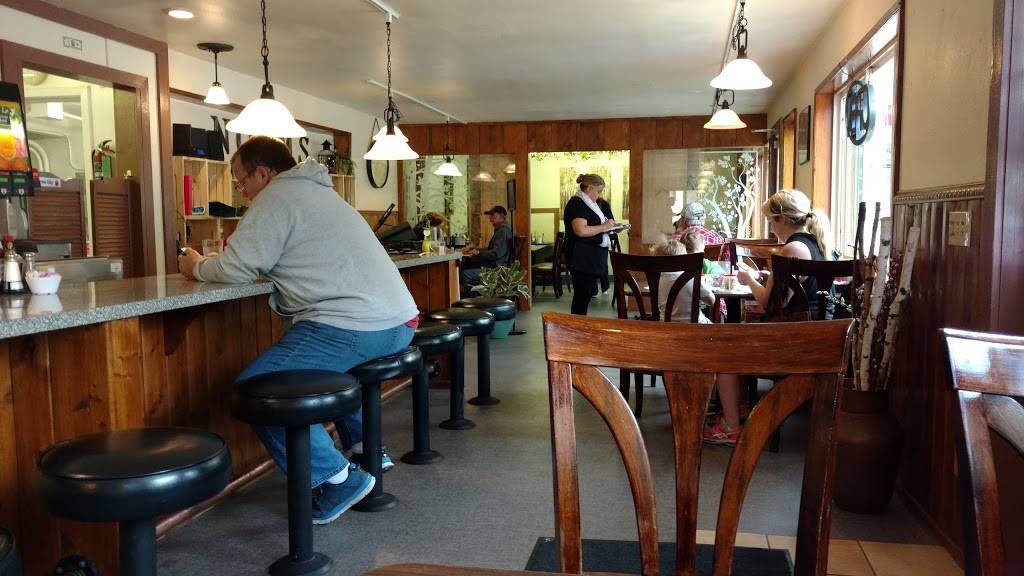 Norms Village Cafe | restaurant | 41901-41933 Huntington Lake Rd, Shaver Lake, CA 93664, USA | 5598414108 OR +1 559-841-4108