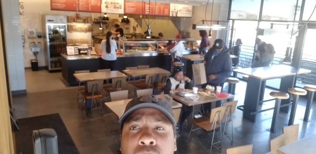 Chipotle Mexican Grill | restaurant | 6211 N Decatur Blvd #110, Las Vegas, NV 89130, USA | 7023952629 OR +1 702-395-2629