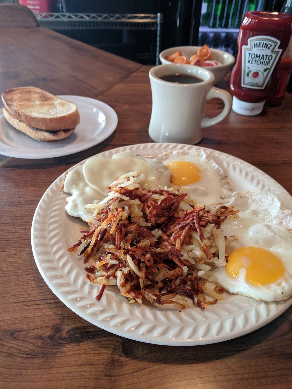 Avantis | restaurant | 1662 W 8th St, Erie, PA 16505, USA | 8144563096 OR +1 814-456-3096