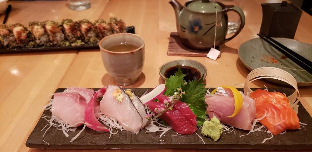 Sushiran | restaurant | 107 Caledonia St, Sausalito, CA 94965, USA | 4153323620 OR +1 415-332-3620