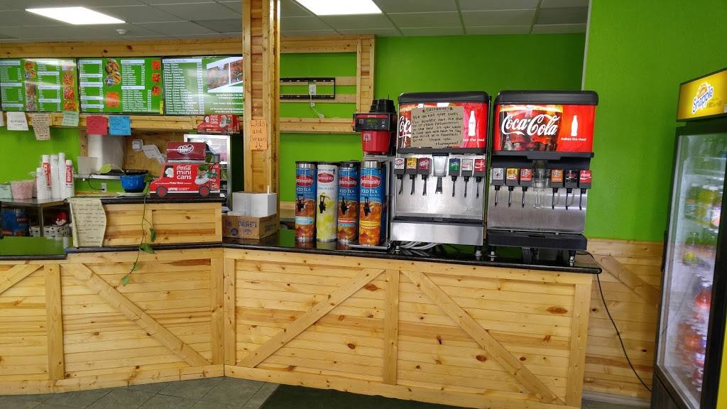 J & J Wings & Seafood | restaurant | 5220 Eastex Fwy, Beaumont, TX 77708, USA | 4098921411 OR +1 409-892-1411