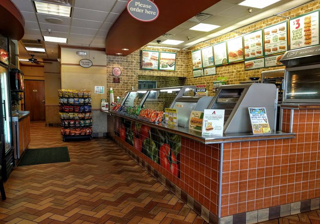 Subway | restaurant | 1860 East Warner Road, Suite 107 G-2, Tempe, AZ 85284, USA | 4807308252 OR +1 480-730-8252