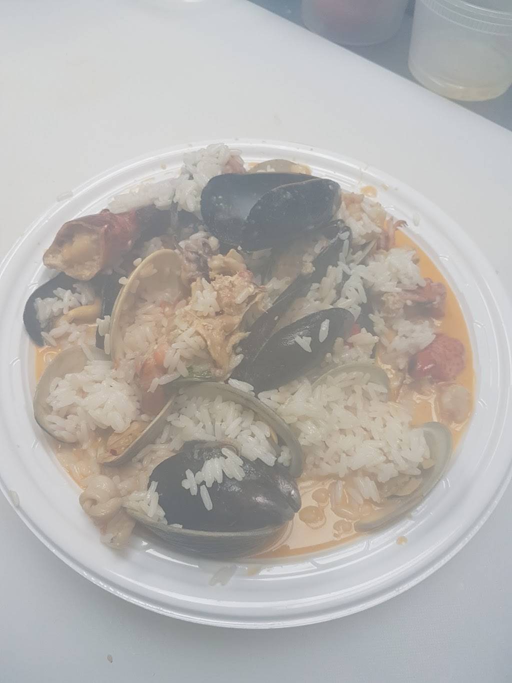 Roslyn Seafood Gourmet | restaurant | 444 Willis Ave, Roslyn Heights, NY 11577, USA | 5164847944 OR +1 516-484-7944