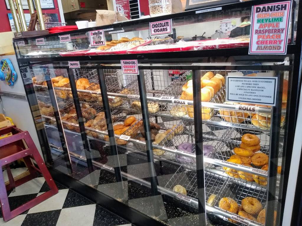 Big Steves Bagels | bakery | 12330 NC-210, Benson, NC 27504, USA | 9199898006 OR +1 919-989-8006
