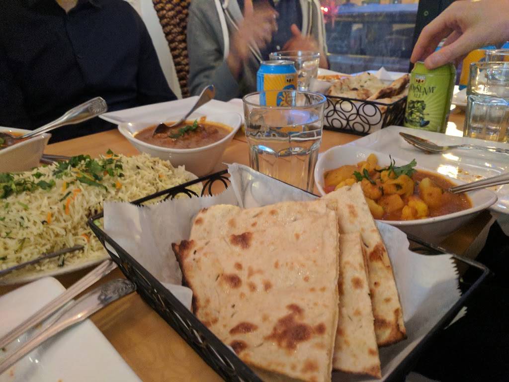 Rangoli Classic Indian Dining | restaurant | 2421 W North Ave, Chicago, IL 60647, USA | 7736977114 OR +1 773-697-7114