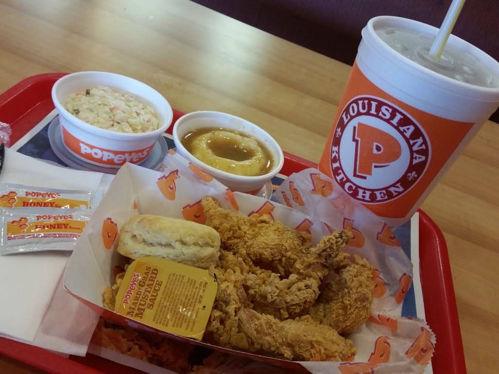 Popeyes Louisiana Kitchen | restaurant | 4400 S 70th St, Lincoln, NE 68516, USA | 4024869900 OR +1 402-486-9900