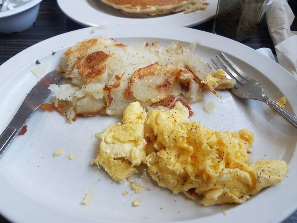 Kerbys Koney Island | restaurant | 16351 Ford Rd, Dearborn, MI 48126, USA | 3139960600 OR +1 313-996-0600