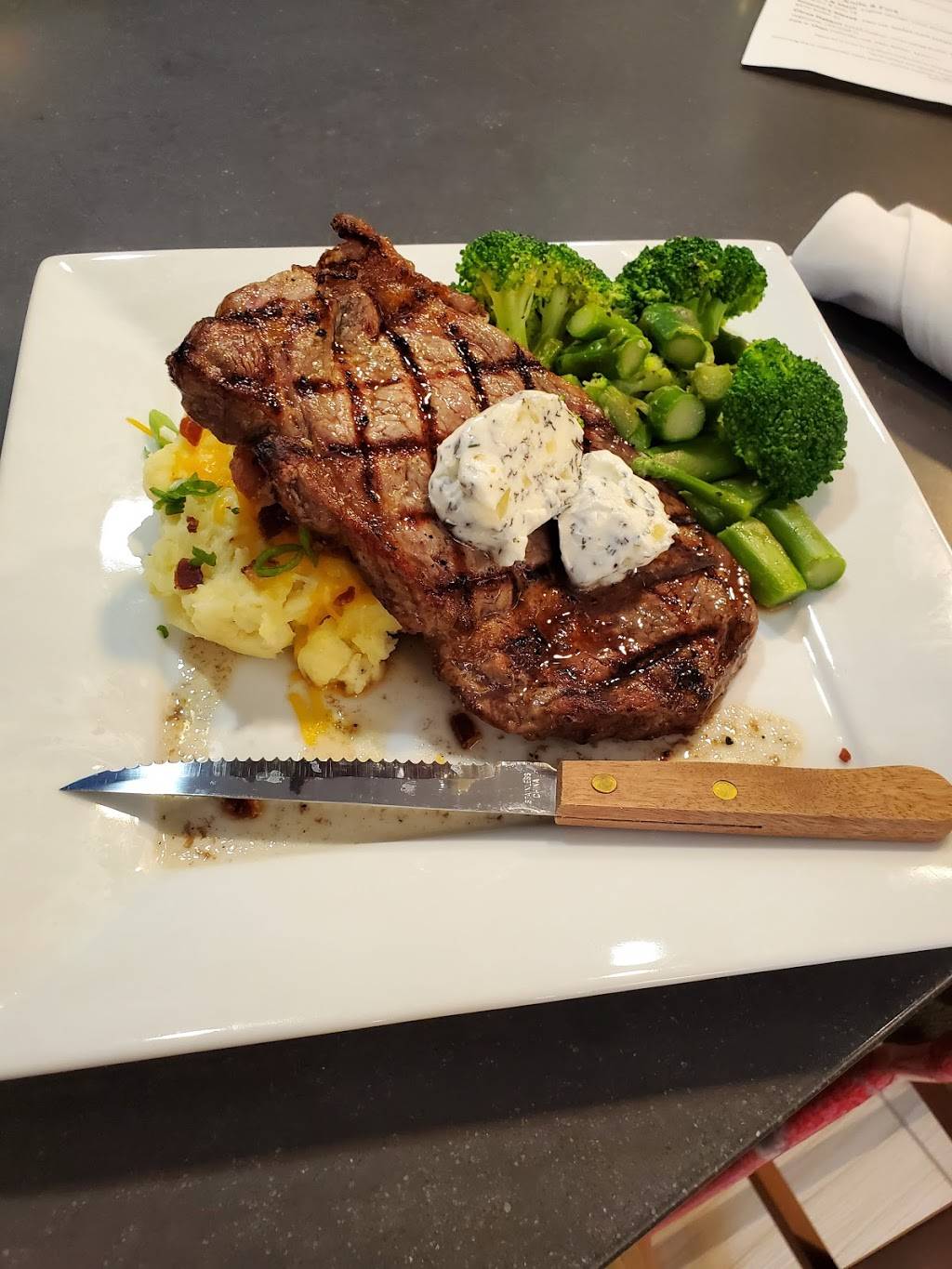 London Bar & Grill | restaurant | London Bar & Grill, 195 Hegenberger Rd, Oakland, CA 94621, USA | 5106262501 OR +1 510-626-2501