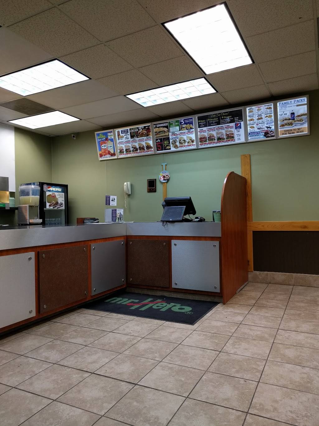 Mr. Hero | meal takeaway | 6815 Royalton Rd, North Royalton, OH 44133, USA | 4405828211 OR +1 440-582-8211